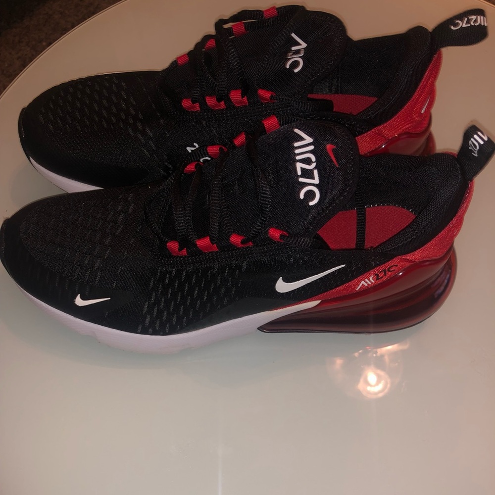 Air 270 - Picture 4 of 5